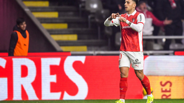 Primeira parte de luxo resulta em goleada no regresso de Custódio a Braga