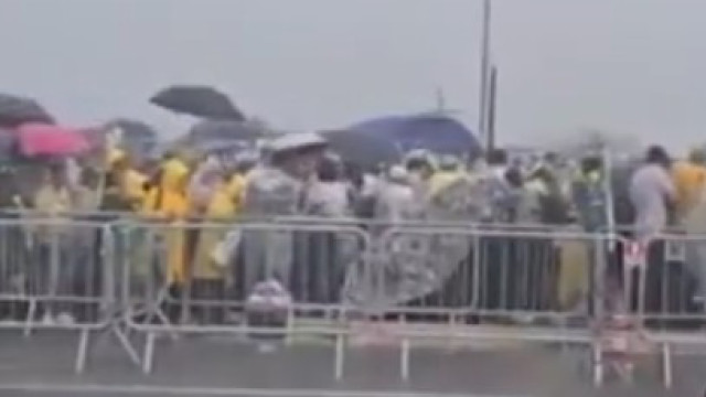 Apoiadores de Bolsonaro são atingidos por raio; há 8 feridos graves