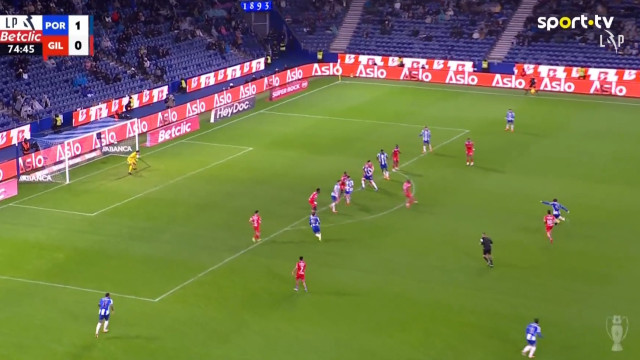 Martim Fernandes estava farto de não marcar pelo FC Porto... e fez isto