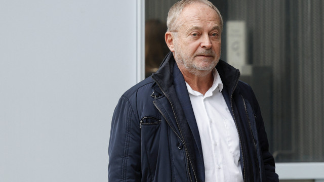 Justiça francesa pede prisão para ex-senador acusado de drogar deputada