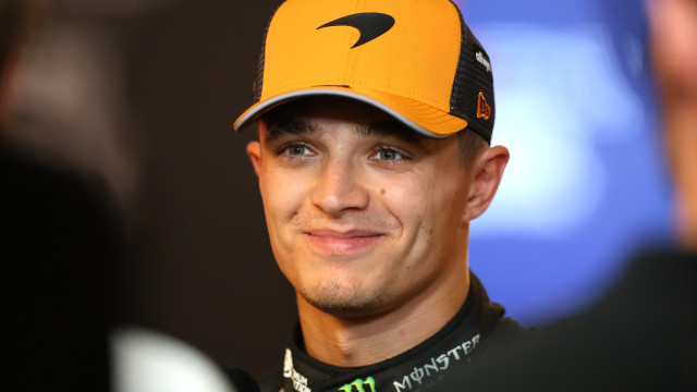 Campeão Norris volta à pista e com o número 1: 