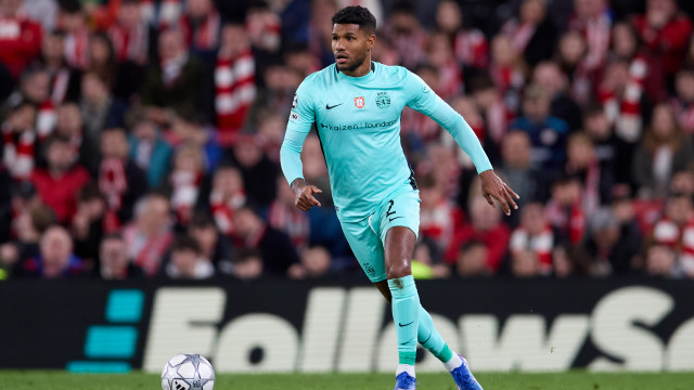 Matheus Reis falha ou não jogo com o FC Porto? Brasileiro conhece castigo