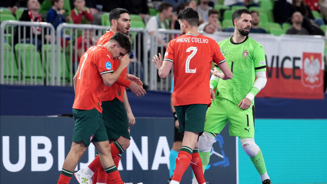 Portugal faz o pleno no Europeu e já conhece adversário nos 'quartos'