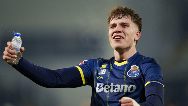 Oskar Pietuszewski fala da adaptação ao FC Porto: