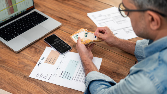 IRS: Saiba quanto pode deduzir se validar as faturas (e um aviso)