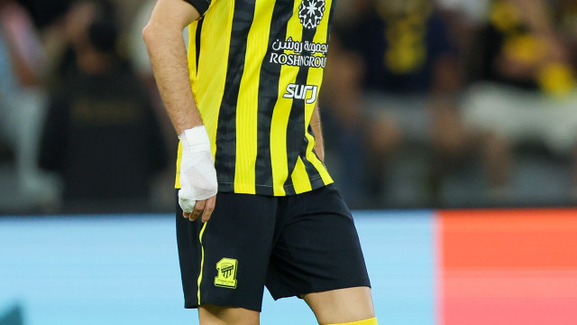 'Caldo entornado'. Benzema recusa-se a jogar e Conceição pede reforços