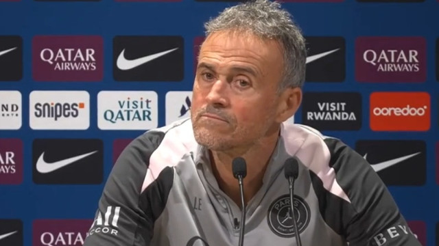 Luis Enrique 'pegou-se' com os jornalistas e deixou esta tirada insólita