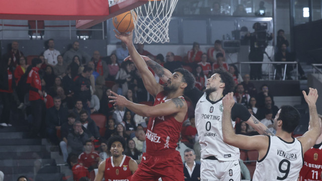 Surpresa total. Sporting amassa Benfica na Luz e fica perto do trono