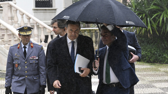 AO MINUTO: Governo anuncia apoios; Proteção Civil envia