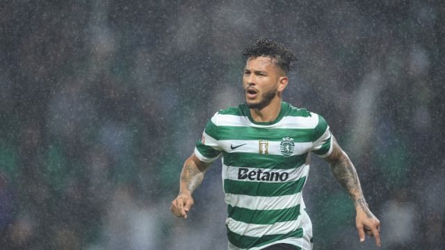 Este Sporting tem estrelinha. Luis Suárez vira herói à beira do fim