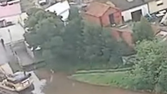 O momento em que a Força Aérea mostra as zonas afetadas pelo mau tempo