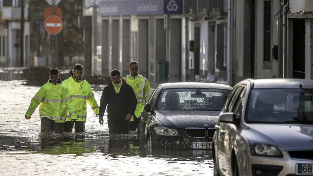 Em que casos se podem adiar eleições? E quantas vezes? Fique a par