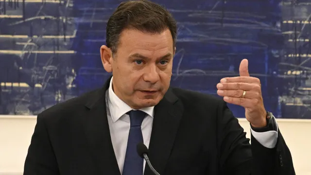 
                    Montenegro admite reprogramar PTRR e promete solução SIRESP 