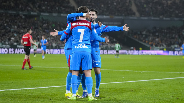 Atlético de Madrid bate Betis e atinge facilmente 'meias' da Taça do Rei
