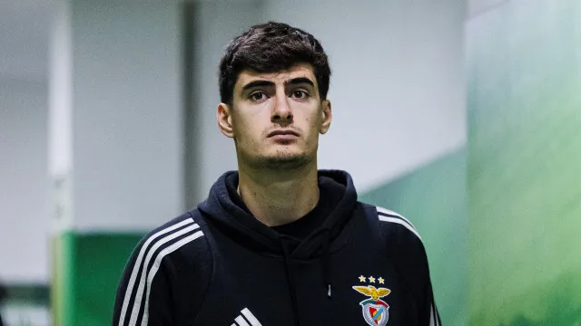 
                    António Silva alega 