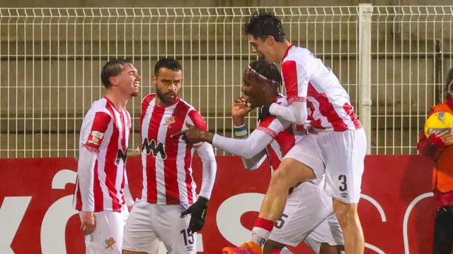 Leixões sobe ao sexto lugar ao vencer o 'aflito' Portimonense