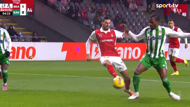 Grillitsch foi madrugador e estreou-se a marcar pelo Braga com este golo