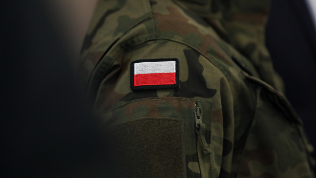 Polónia quer convocar mais de 300 mil reservistas, recrutas e voluntários