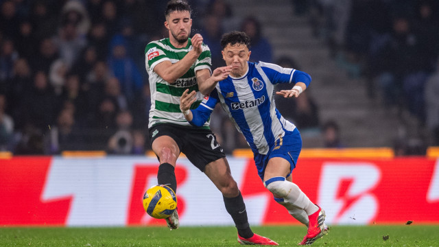 Sporting 'congela' Dragão, com suspeito do costume a marcar nos descontos