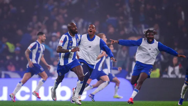Oficial: FC Porto devolve Seko Fofana ao Rennes
