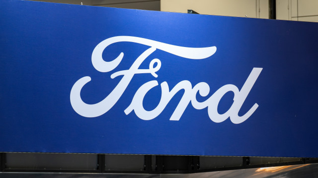 Ford passou de lucros a prejuízos de 8 mil milhões de dólares. Os motivos
