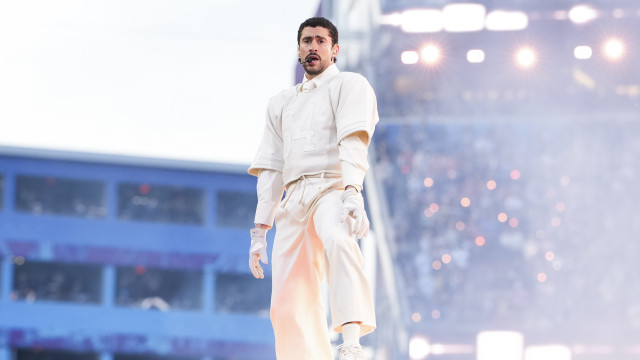 Foram precisos 4 dias. A história da sweat de Bad Bunny made in Portugal