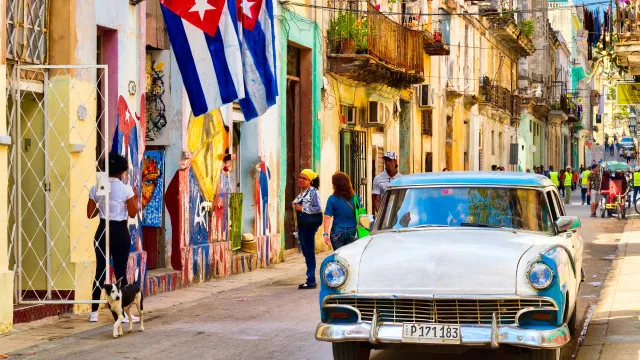 
                    Cuba: Chegada de turistas estrangeiros cai 48% no 1.º trimestre deste ano
                
