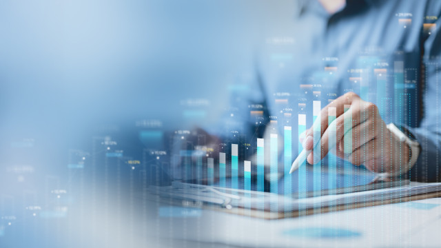 Trabalhadores em lay-off caem quase 26% em junho para 2.739