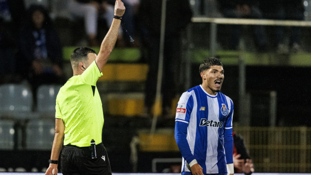 CD da FPF reduz multa, mas mantém suspensão de dois jogos a William Gomes