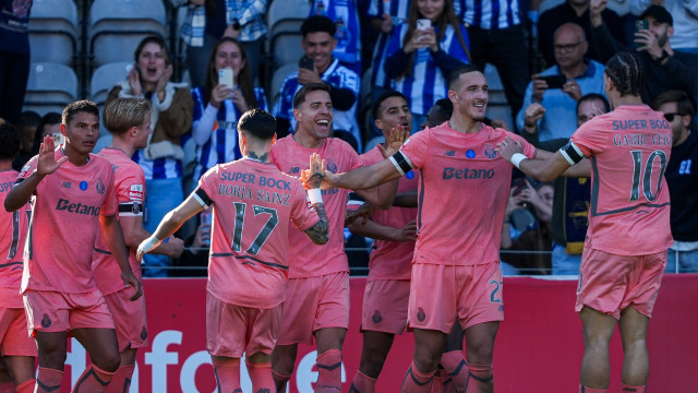 FC Porto regressa às vitórias e sacode a pressão no topo