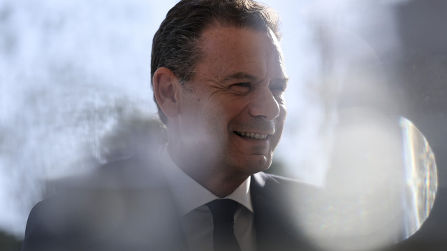 Governo gasta 20 mil euros para São Bento e Parlamento terem SportTV