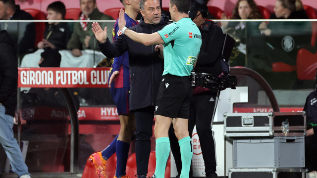 Flick reage à derrota em Girona: 