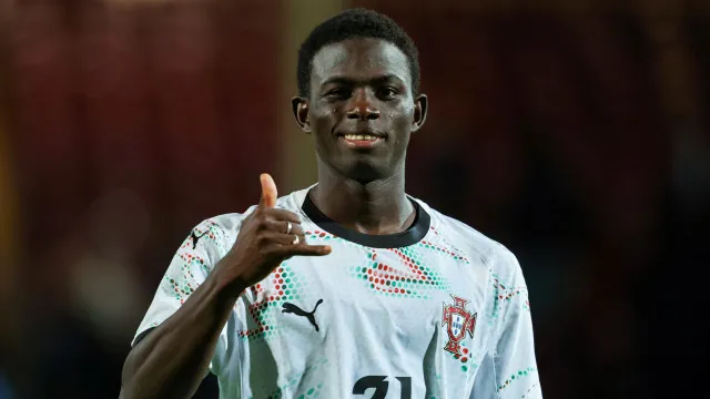 
                    Roger Fernandes dá lugar a Tiago Parente nos convocados dos sub-21
                