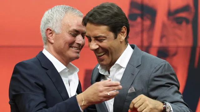 Rui Costa chama Mourinho para reunião decisiva no Benfica