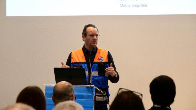 Telefonemas de Melo? Autarca de Leiria recusa-se a entrar em discussões