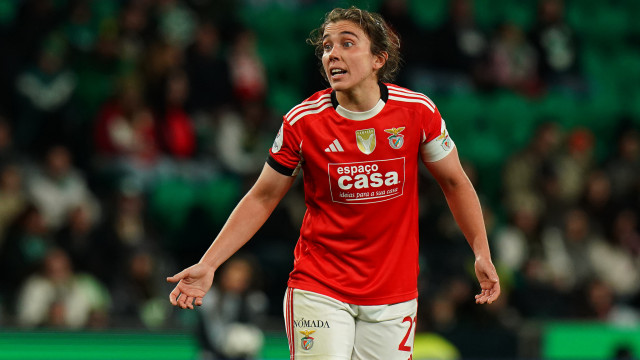 Recém-naturalizada Pauleta entre as novidades na seleção feminina