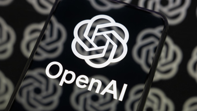 OpenAI pode arrecadar novo investimento de 100 mil milhões de dólares