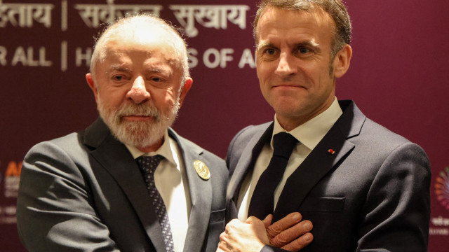Lula e Macron tratam de defesa, ciência e tecnologia e comércio