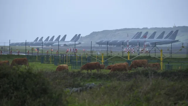 
                    Chega questiona eventual reorganização operacional da Base das Lajes
                