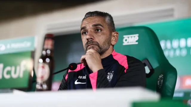 Do "manto verde" à revolução no onze. As explicações de Rui Borges