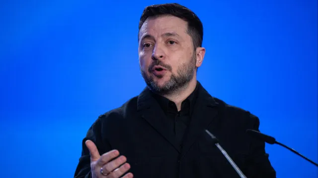 Zelensky acusa EUA de atrasarem entrega de mísseis intercetores
