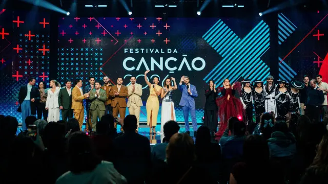 
                    Estão escolhidos os 10 finalistas do Festival da Canção! Eis as imagens
                