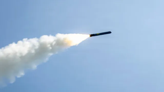 China lanÃ§a mÃssil estratÃ©gico desde submarino para Ã¡guas do PacÃfico