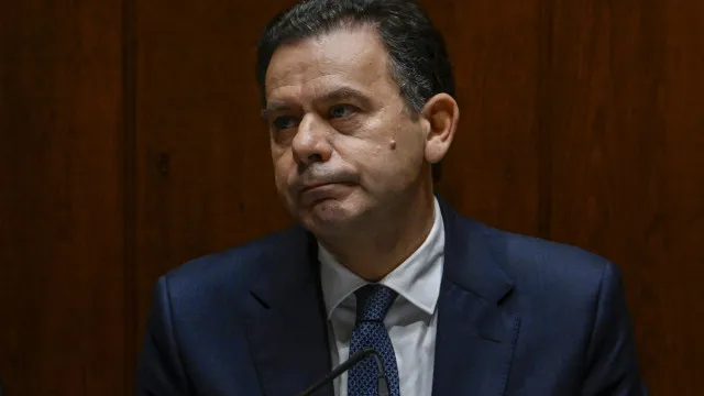 
                    Partida de Luís Represas 