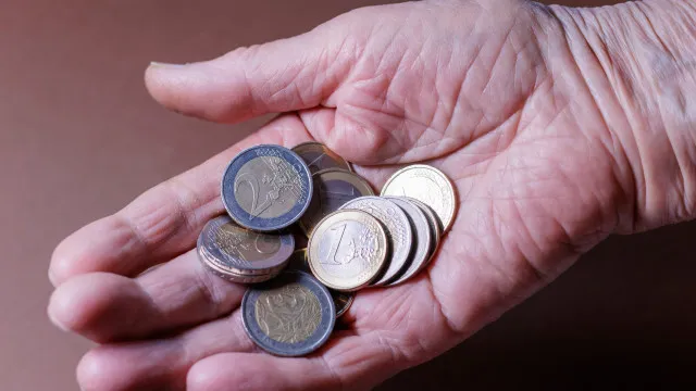 
                    Complemento Solidário para Idosos vai subir: Quem tem direito a receber?
                