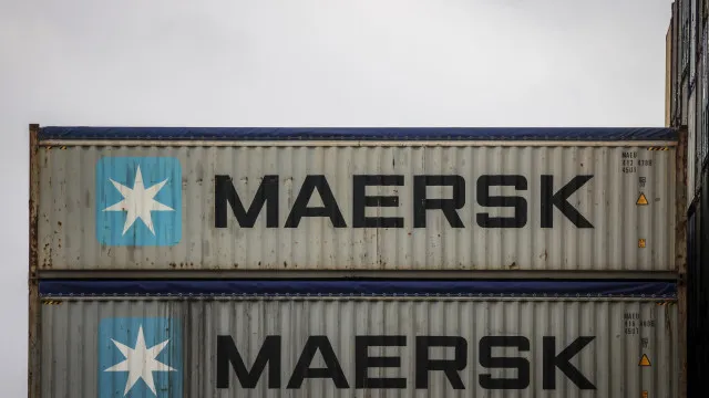Maersk anuncia que um dos seus navios atravessou o estreito de Ormuz