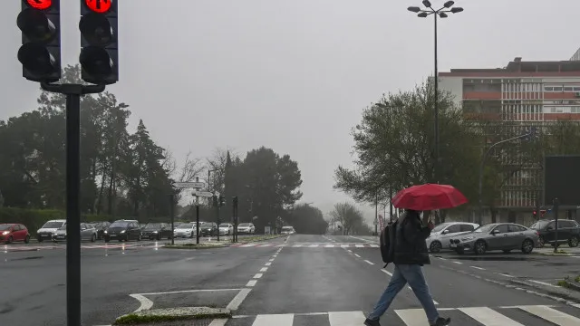 Prepare as galochas! Chuva regressa a Portugal no final da próxima semana