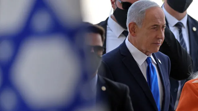 
                    Governo de Israel ordenou bombardeamentos contra o Hezbollah em Beirute
                