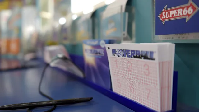 
                    Ganhou a lotaria há mais de um ano, mas ainda não reclamou os 100 milhões
                