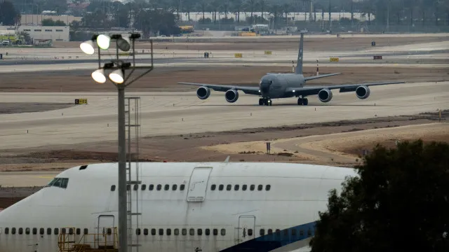 EUA suspendem saída de aviões militares de aeroporto de Telavive